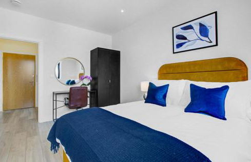 Hybrid Resi - London, Sutton, Free car or van parking - Foto 71