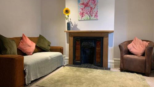 Cute centrally located flat - Foto 1