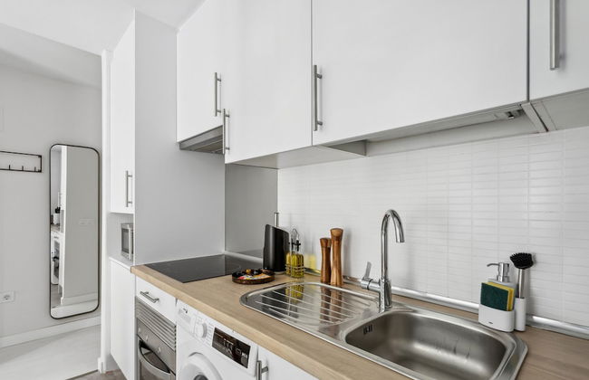 Limehome Madrid Calle de la Paloma - Photo 29