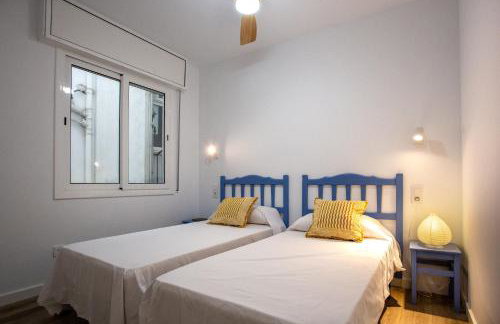 Blanes Beach front Apartment - Foto 32