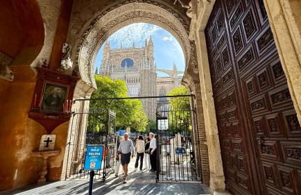 Apto T Patio Sevillano - Garaje privado con carga eléctrica - Foto 37