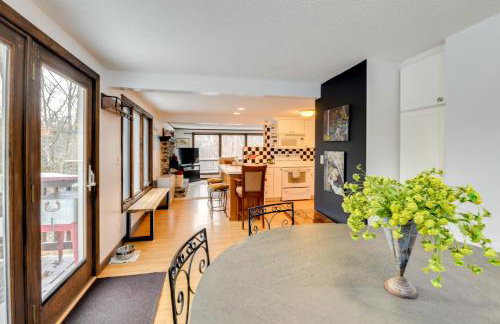 Pet-Friendly Home with Deck 4 Mi to Jay Peak Resort - Foto 8