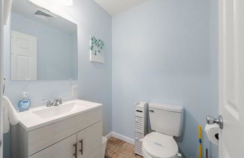 The Hangout Haven - Theater, Hot tub, Pickleball, Ping pong, Firepit - Foto 19