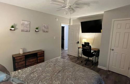 Close to Memphis NOT IN Memphis Full Kitchen - Foto 33