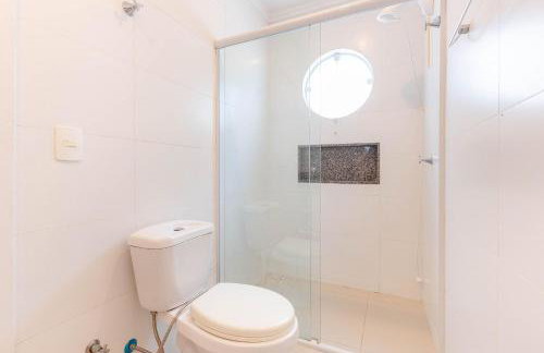 Apartamento com piscina e vista para montanha - Foto 24
