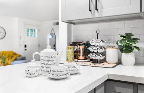 Newly Modern 4BR2BA Rambler by Super Market - Foto 18