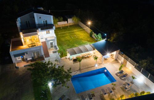 Myrto Villa heated pool - Foto 9