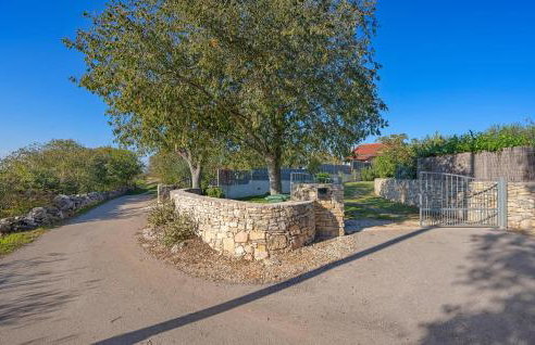 One-Bedroom Holiday Home In Konjevrate - Foto 10