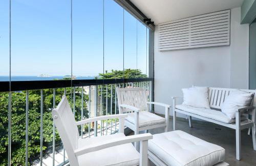 Ocean Blue Moderno Próximo à Praia do Leblon Vista Mar Espetacular Piscina Garagem Wi Fi e Sauna - Foto 28