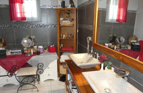 VILLA SANLOREN Piscine et Jacuzzi - Foto 31