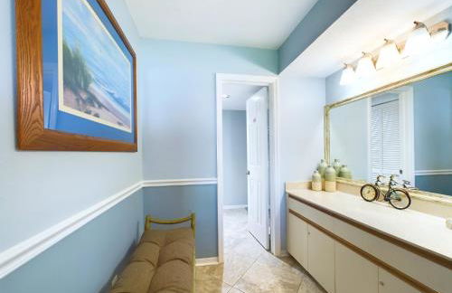 Royal Mansions, Ocean View Penthouse Condo - Foto 19