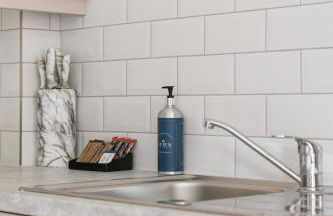 Luxurious 2 Bedroom City Centre Apartment Walking Distance to Everything Sleeps 6 - Foto 30