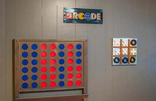 Texas Vacation Home, Game Room & POOL by Sixflags - Foto 36