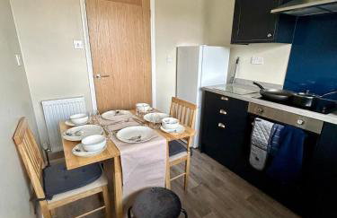 Charming 2 bedroom flat in Basingstoke centre - Foto 3