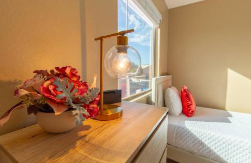 Heated Pool • Mini Golf • Huge Backyard • King Bed - Foto 28