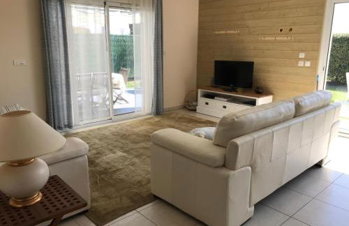 Belle Maison - Foto 15