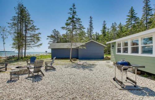 Baileys Harbor Waterfront Vacation Rental with Grill - Foto 22