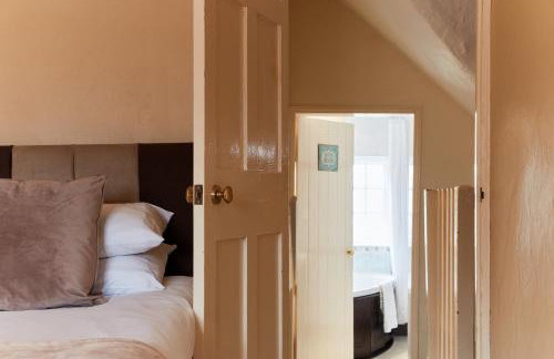 Finest Retreats - The Farmhouse - Photo 31