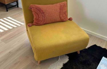 Serene Modern Home Backdoor with great WiFi, games, movies, patio seating and bbq Easy Access to North Joshua Tree National Park in 10 minutes - Foto 71