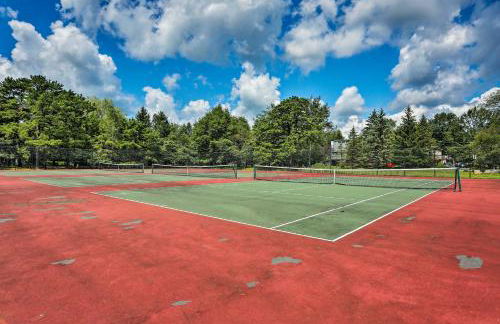 7 Mi to Big Boulder Resort-Style Poconos Retreat - Foto 32