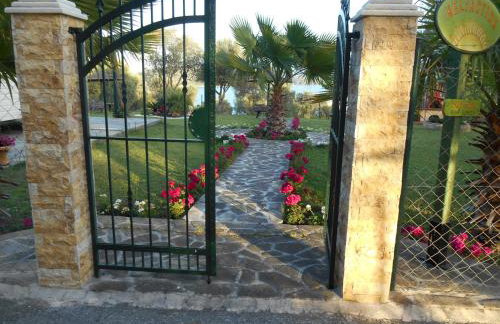 Heliactida House - Photo 24