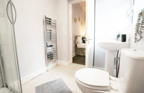 Sheffield Contractors and MONTHLY Stays 3BR 3 Bath house Managed by Chique Properties Ltd - Foto 24