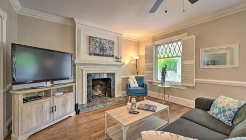 Bright Greensboro Escape about 1 Mi to Downtown - Foto 5