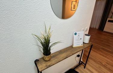 Geräumiges 2R City-Apartment Uninähe mit TV Streaming, Terrasse - Foto 2