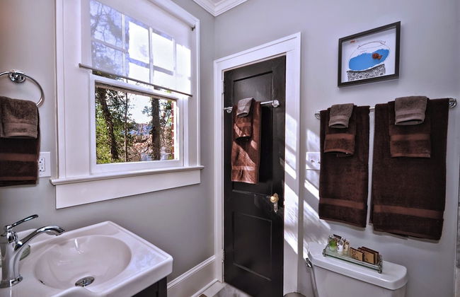 The Home Collection - 500 Queens Road - Photo 23