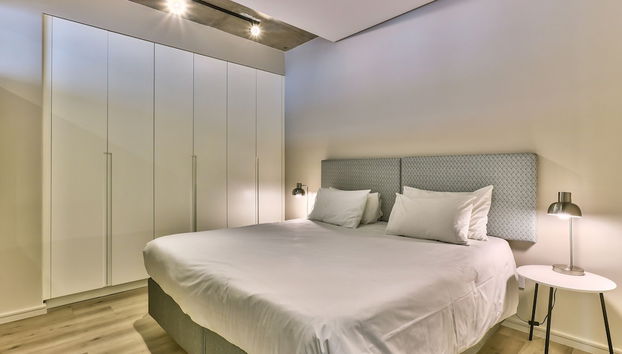 One Bedroom With Balcony and City Views - Foto 2, Habitación