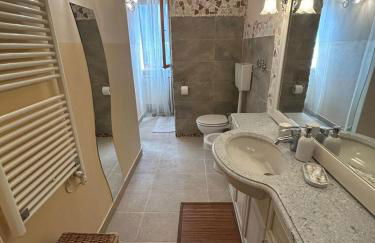 Venetian Style Apartments in Villa - Foto 10