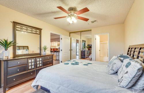 Walk to Golf and Beach Queens Bay Resort Condo - Foto 14