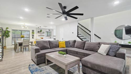 Gorgeous 4BR 2,5BA Holiday Home 15min to DFW Int Airport - Foto 2