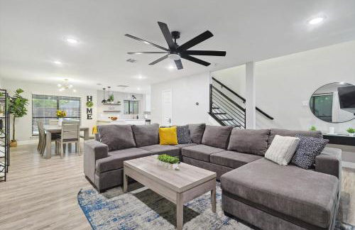 Gorgeous 4BR 2,5BA Holiday Home 15min to DFW Int Airport - Foto 2