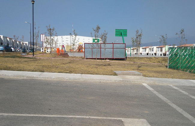 Safe Accommodation With Family Environment - Photo 12