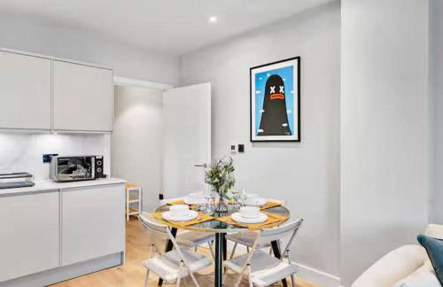 Stylish 1 Bed Apartment - Foto 11