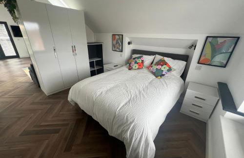 White House apartment, Staines upon Thames - Foto 4