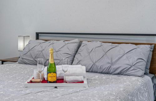 Breathtaking & Renovated Tampa Heated Pool House - Foto 28