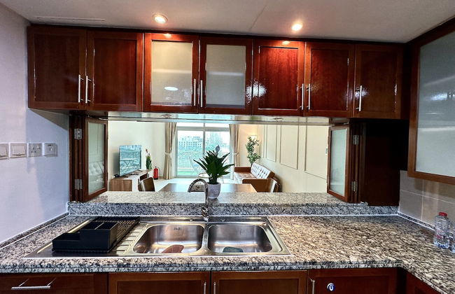 Lux BnB I Una Tower I Lakes View - Photo 16