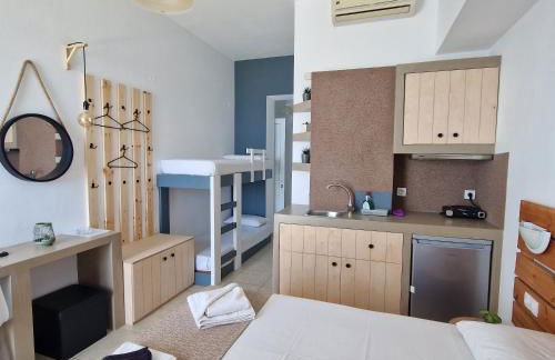 Edelweiss Rent Rooms-Rent a Car - Foto 24