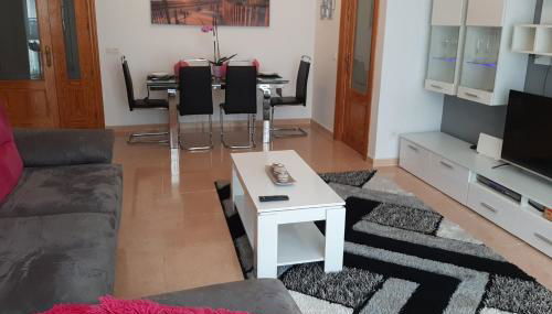 Nolan House - Photo 5