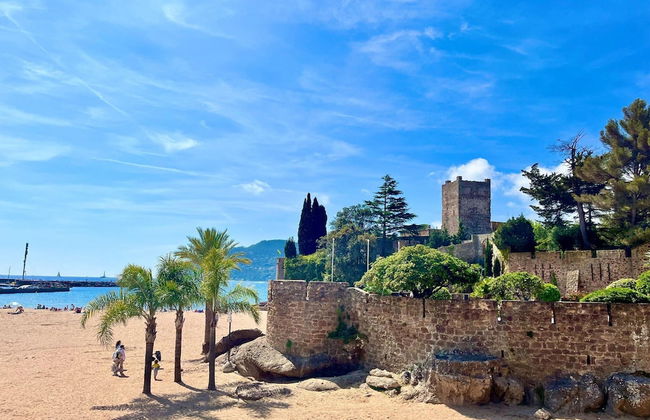 Beautiful Fisherman's House at the Beach - Foto 32