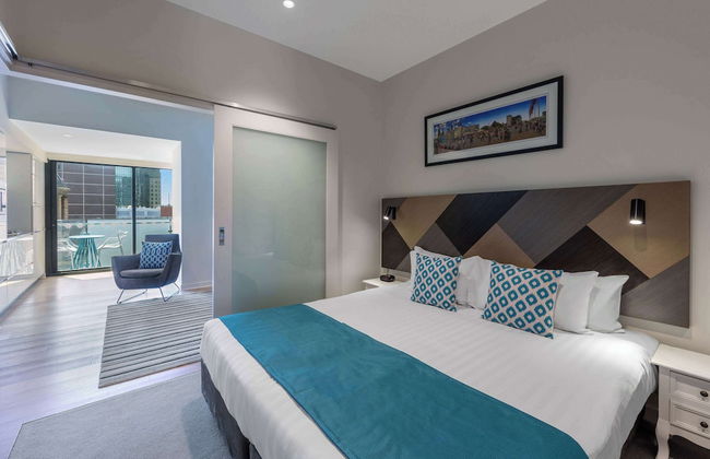 Wyndham Hotel Melbourne - Photo 16