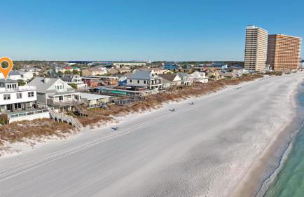 Making Waves - Huge Heated Beachfront Pool & Hot Tub! Best In Pcb! - Foto 60