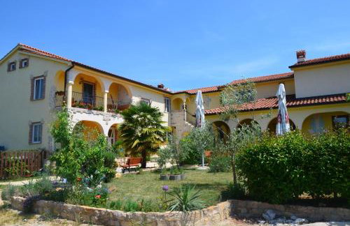 Apartmenthaus Sabine - Photo 1