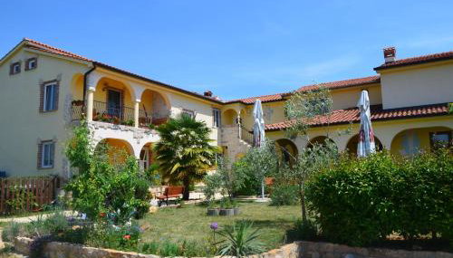 Apartmenthaus Sabine - Photo 1