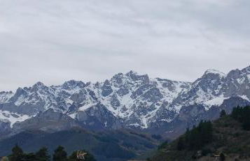 Frente a los Picos de Europa - Foto 4