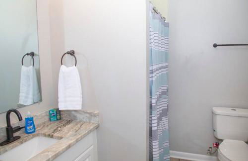 A-Near the Beach Bring a Boat w King Bed! - Foto 13