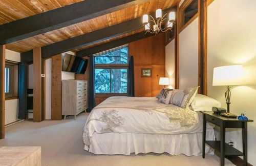 North Lake Tahoe Cabin and Hot Tub - Foto 5