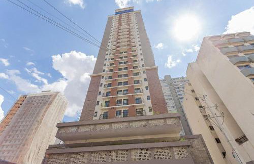Apartamentos para 5 pessoas com Piscina e Academia no Centro - Foto 1